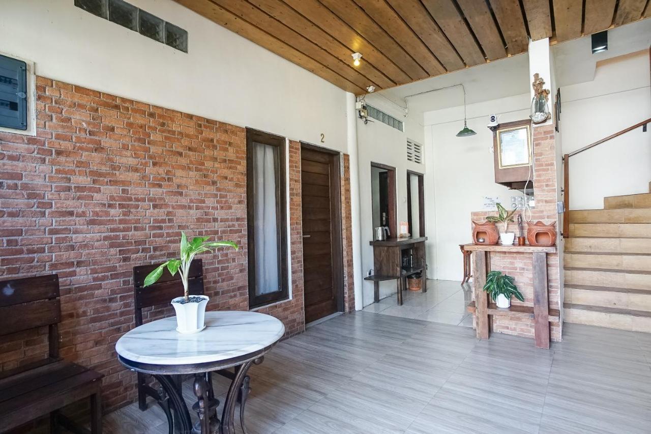 Pudi Homestay Canggu Buitenkant foto