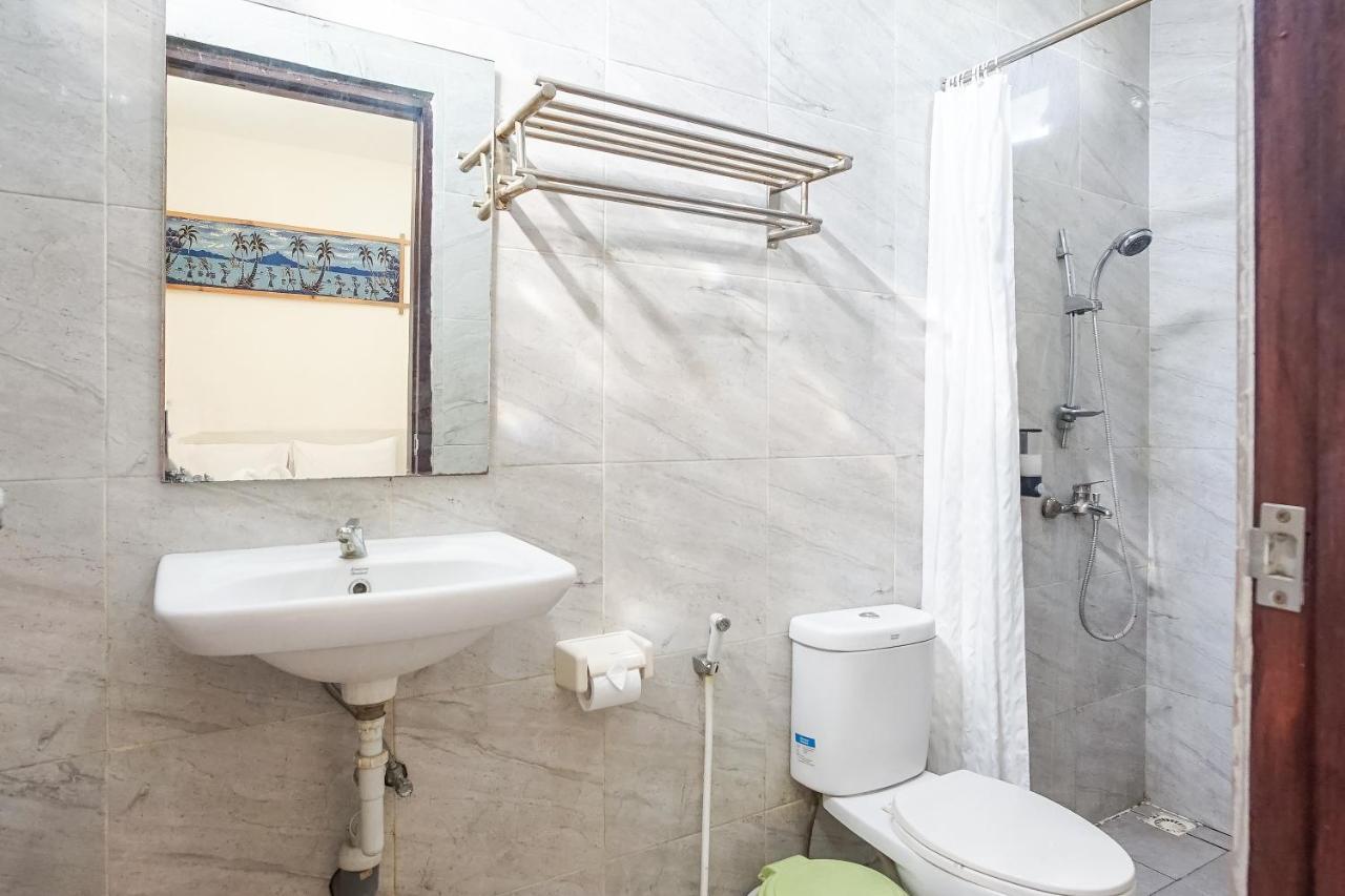 Pudi Homestay Canggu Buitenkant foto