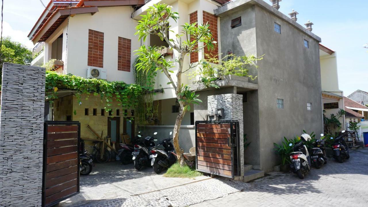 Pudi Homestay Canggu Buitenkant foto